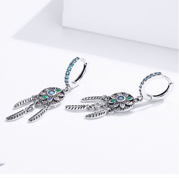 New Silver Dreamcatcher Drop Earrings - Picture 2 of 8